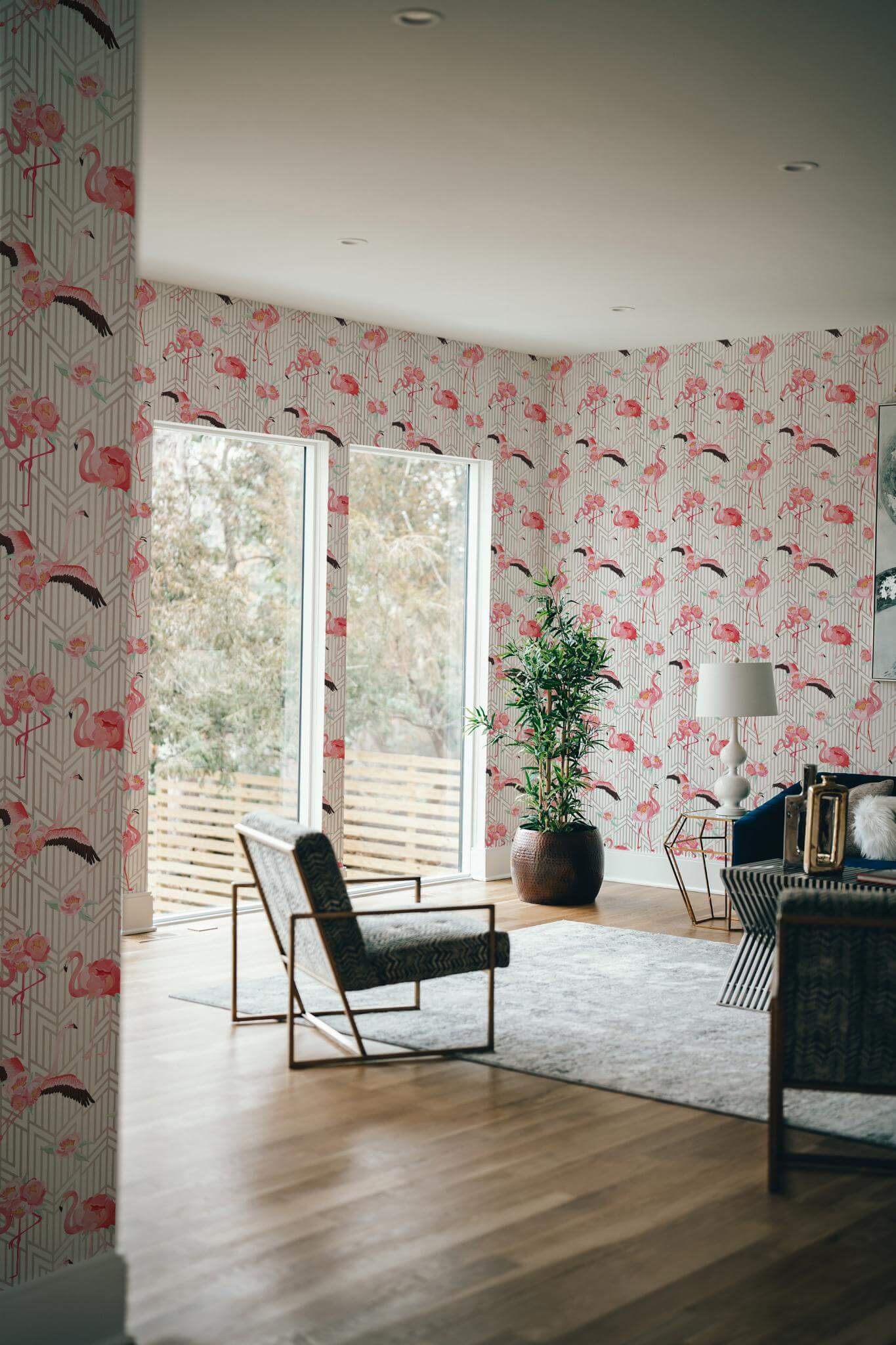 Art Deco bird Wallpaper - Image 3
