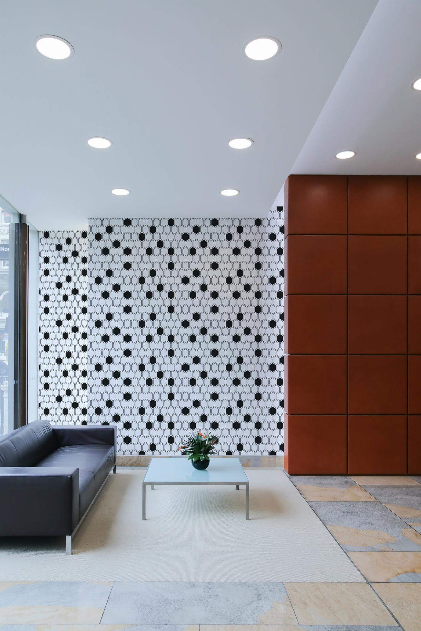 Black and white hexagon geometric Wallpaper - Image 3