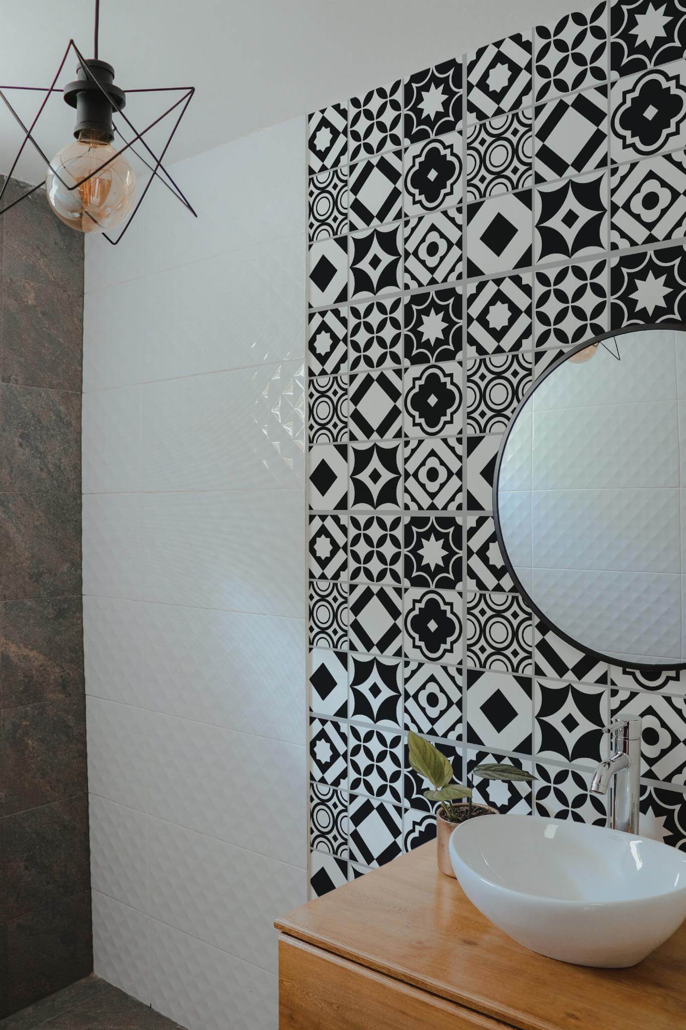 Black and white tile Wallpaper - Image 4