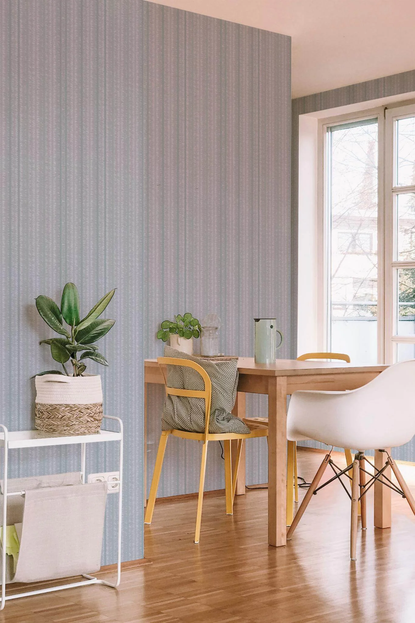 Danube ikat Wallpaper - Image 3