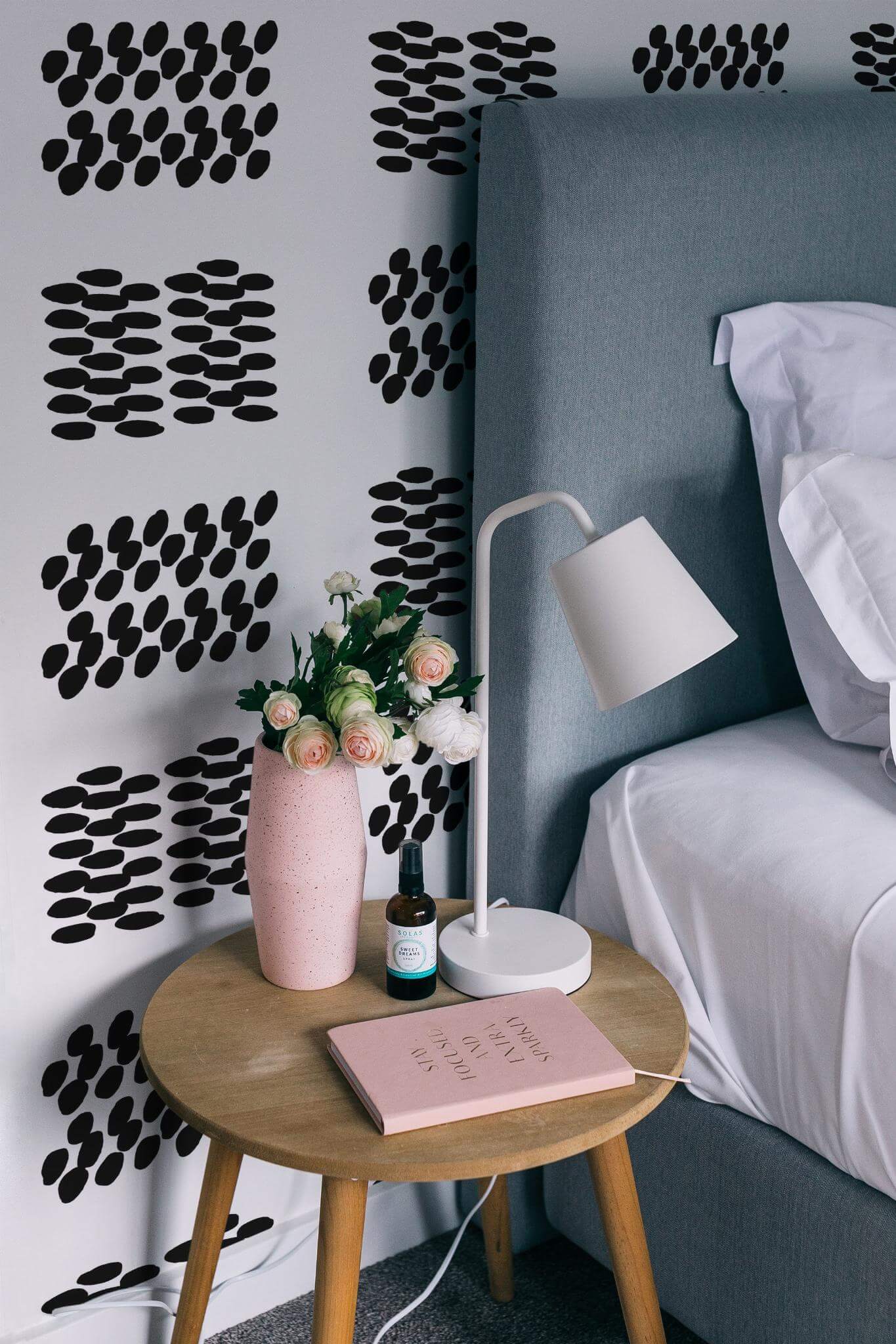 Dotted squares Wallpaper