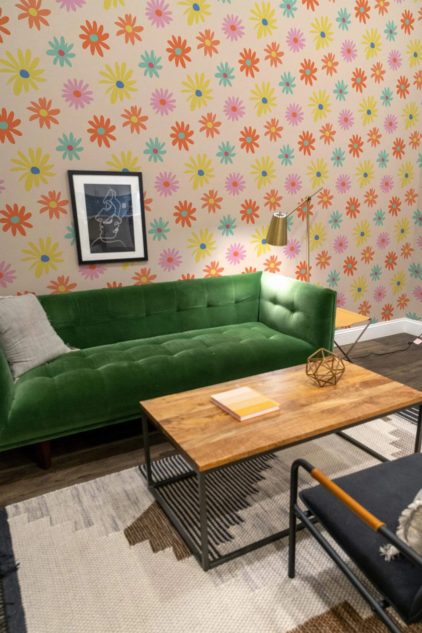 Funky flower Wallpaper - Image 3