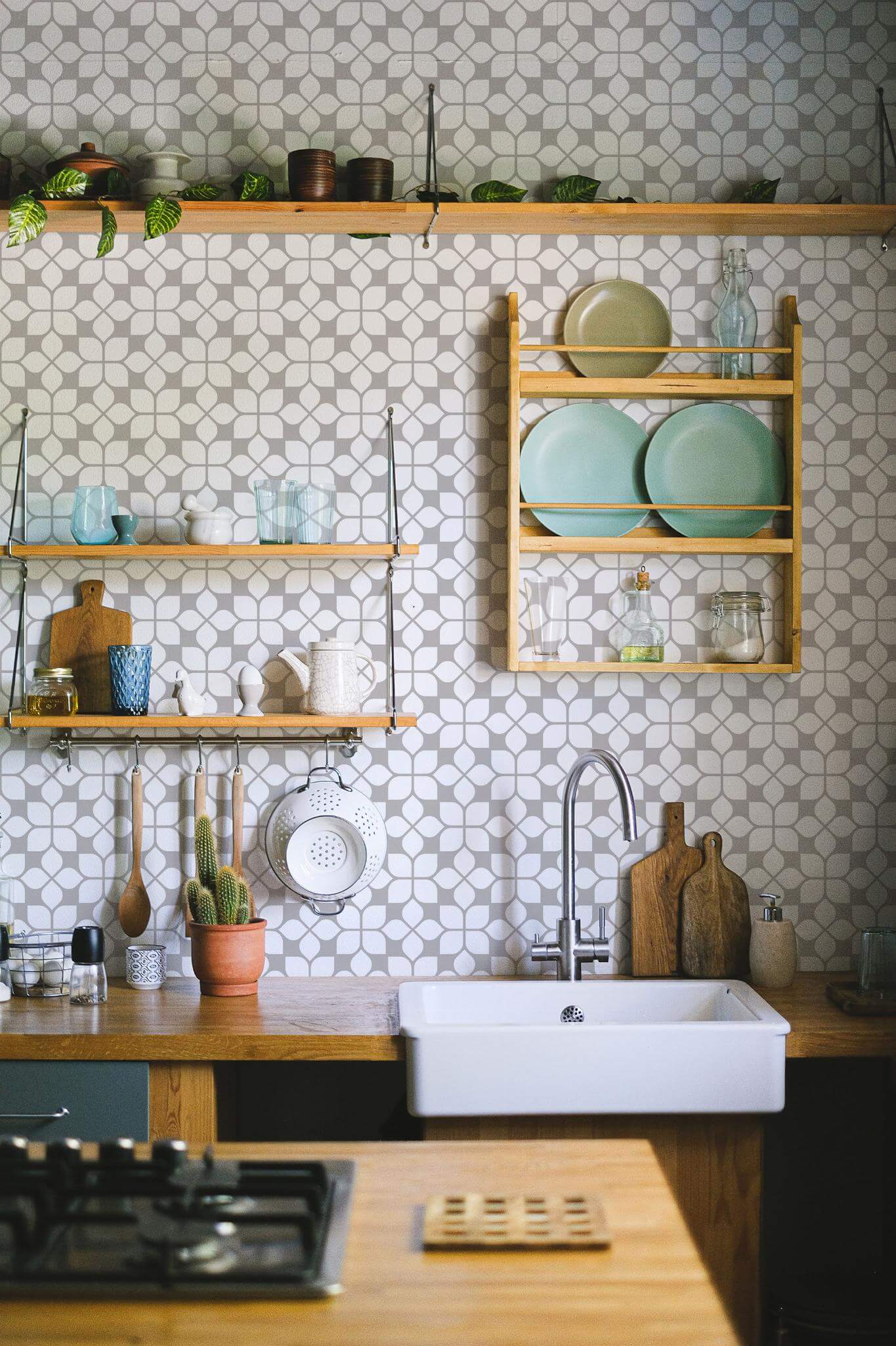 Geometric flower tile Wallpaper - Image 4