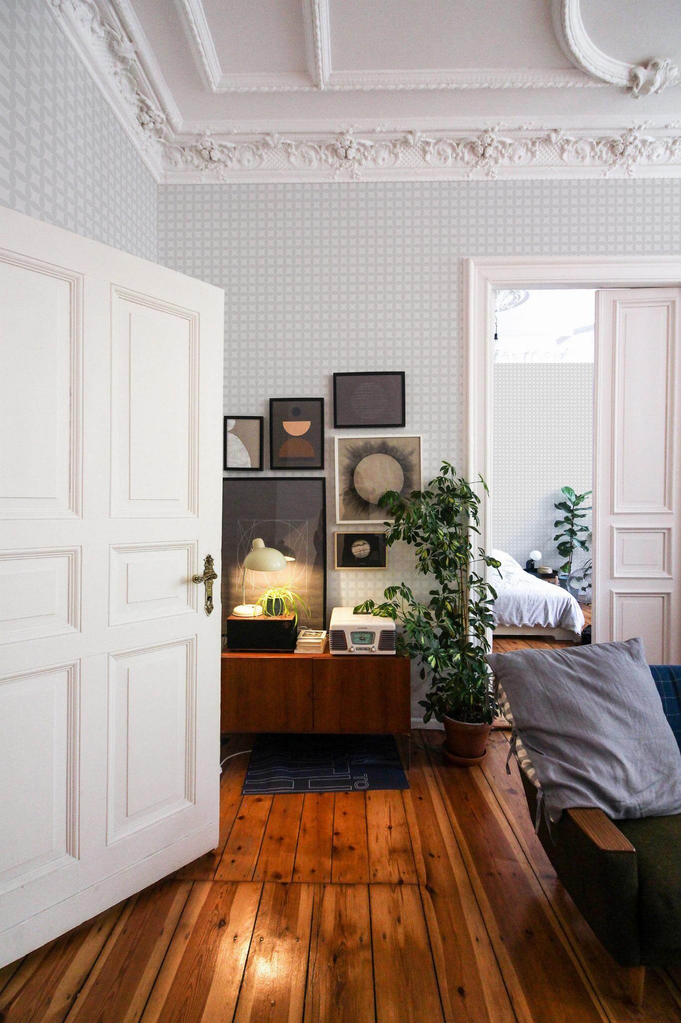 Gray retro geometric Wallpaper - Image 3