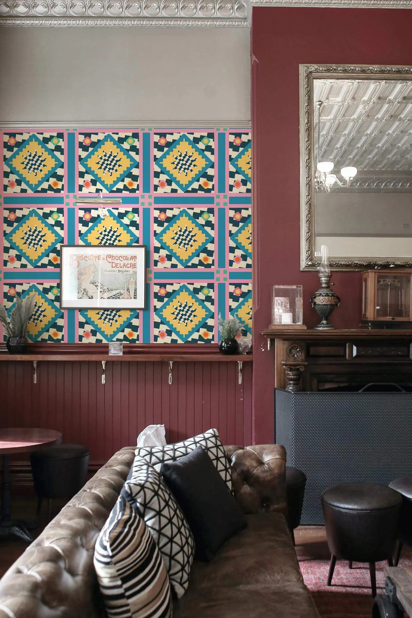 Colorful Groovy Rug Wallpaper - Image 4