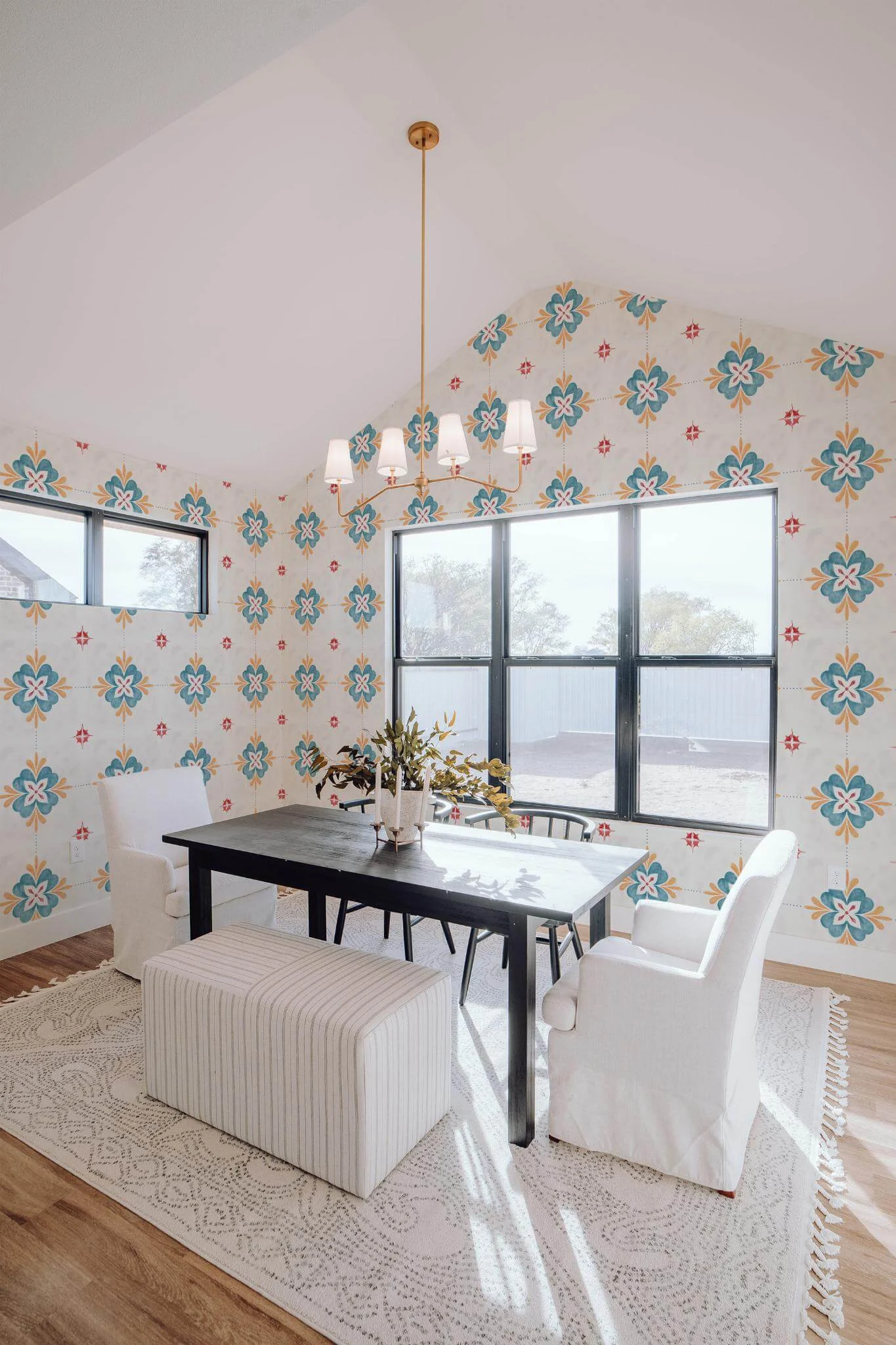 Large ornamental tile Wallpaper - Image 3