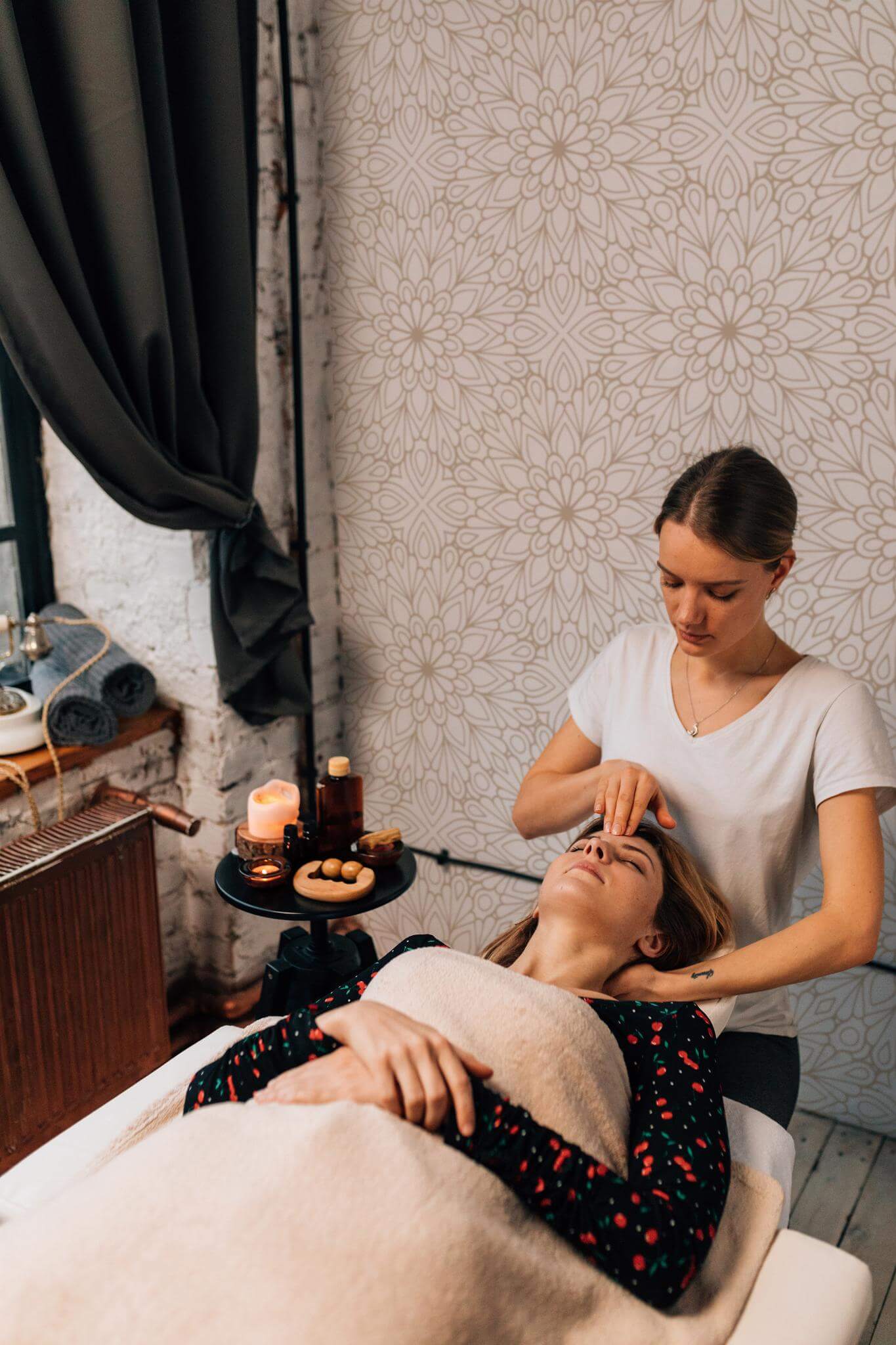 Mandala flower Wallpaper - Image 4