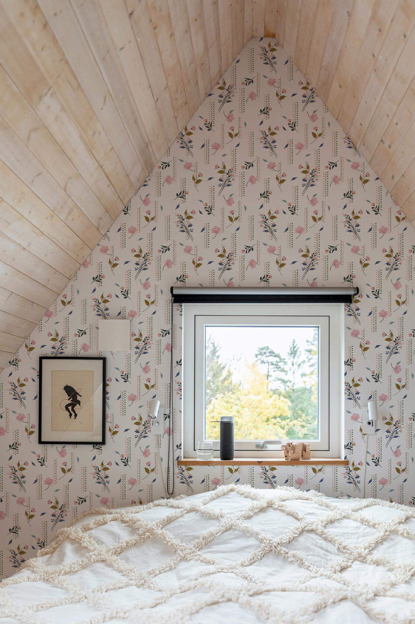 Geometric and floral Wallpaper - Image 4
