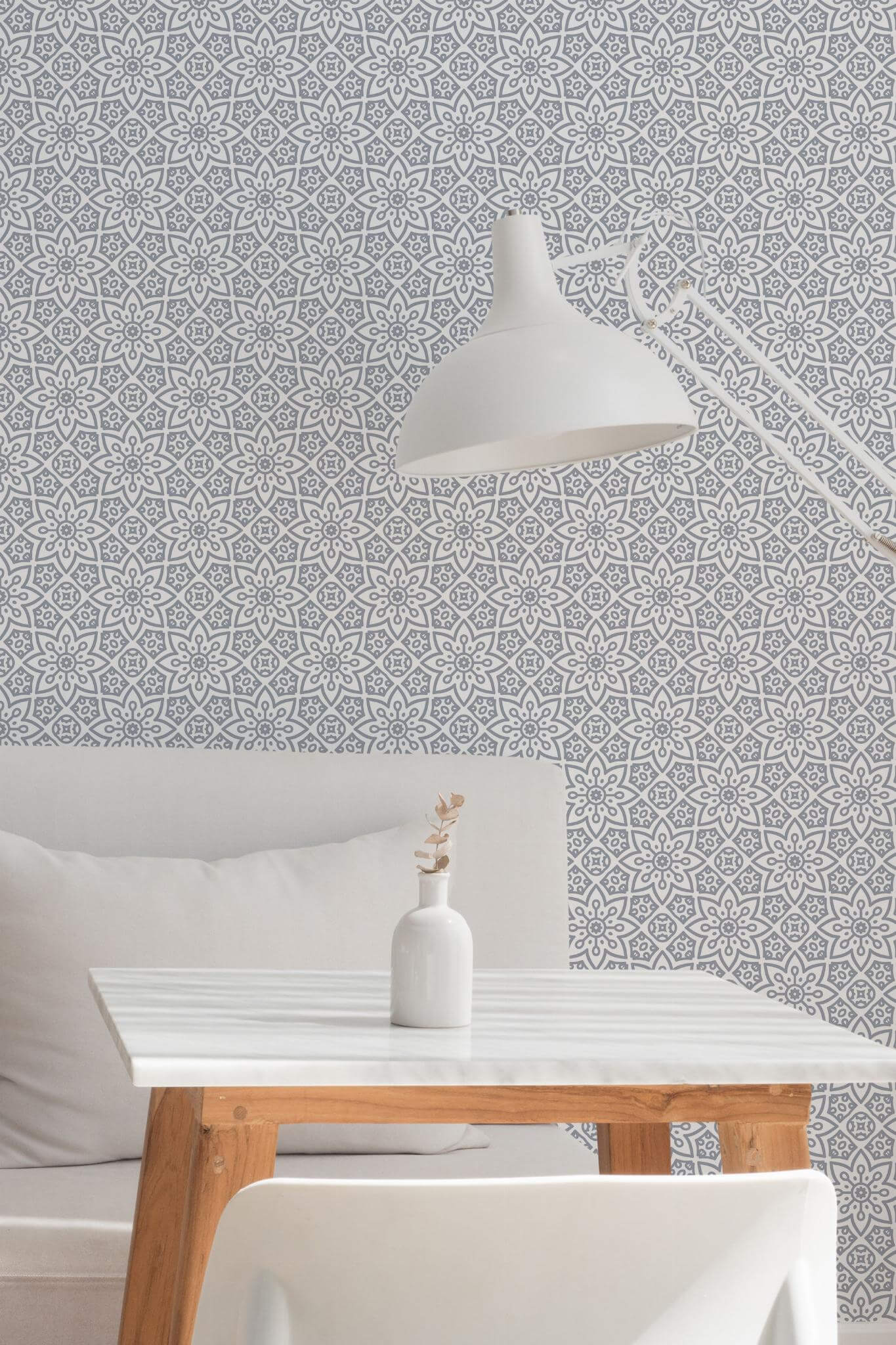 Gray geometric floral Wallpaper