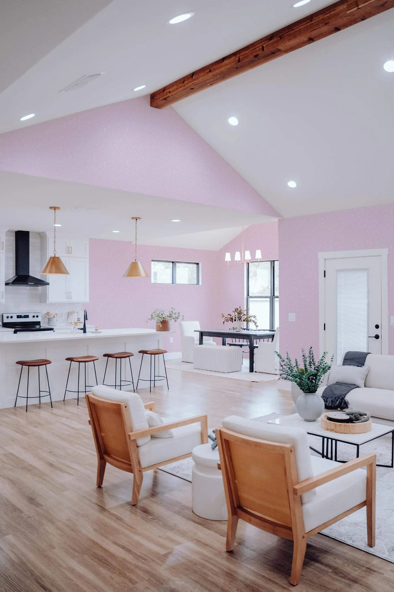 Pink beauty salon Wallpaper - Image 3