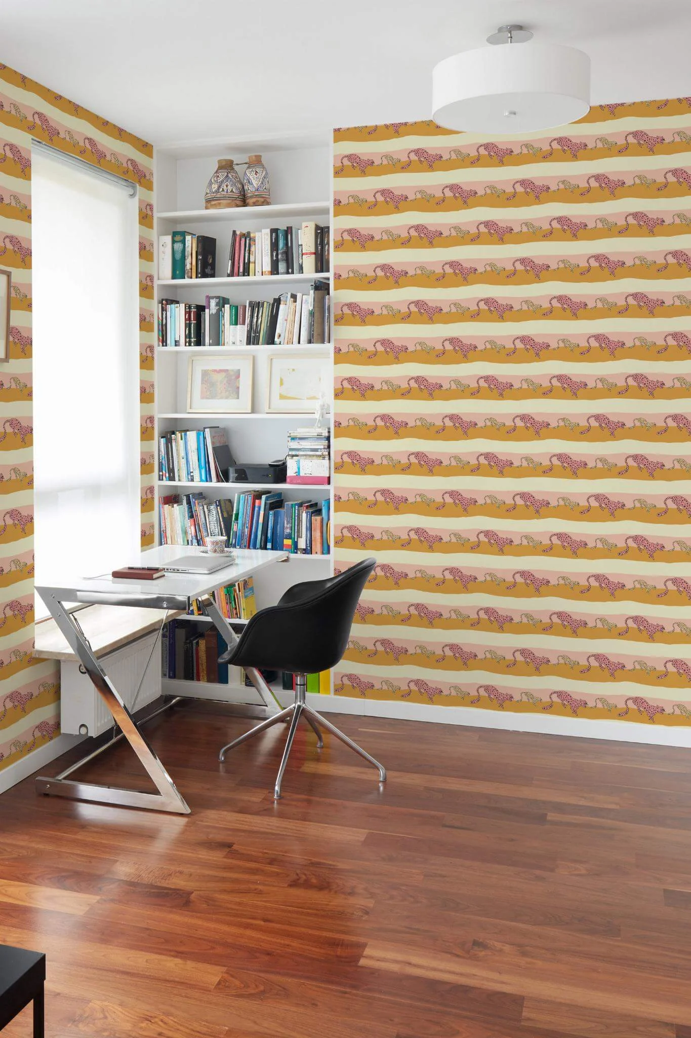 Preppy leopard pattern Wallpaper - Image 4