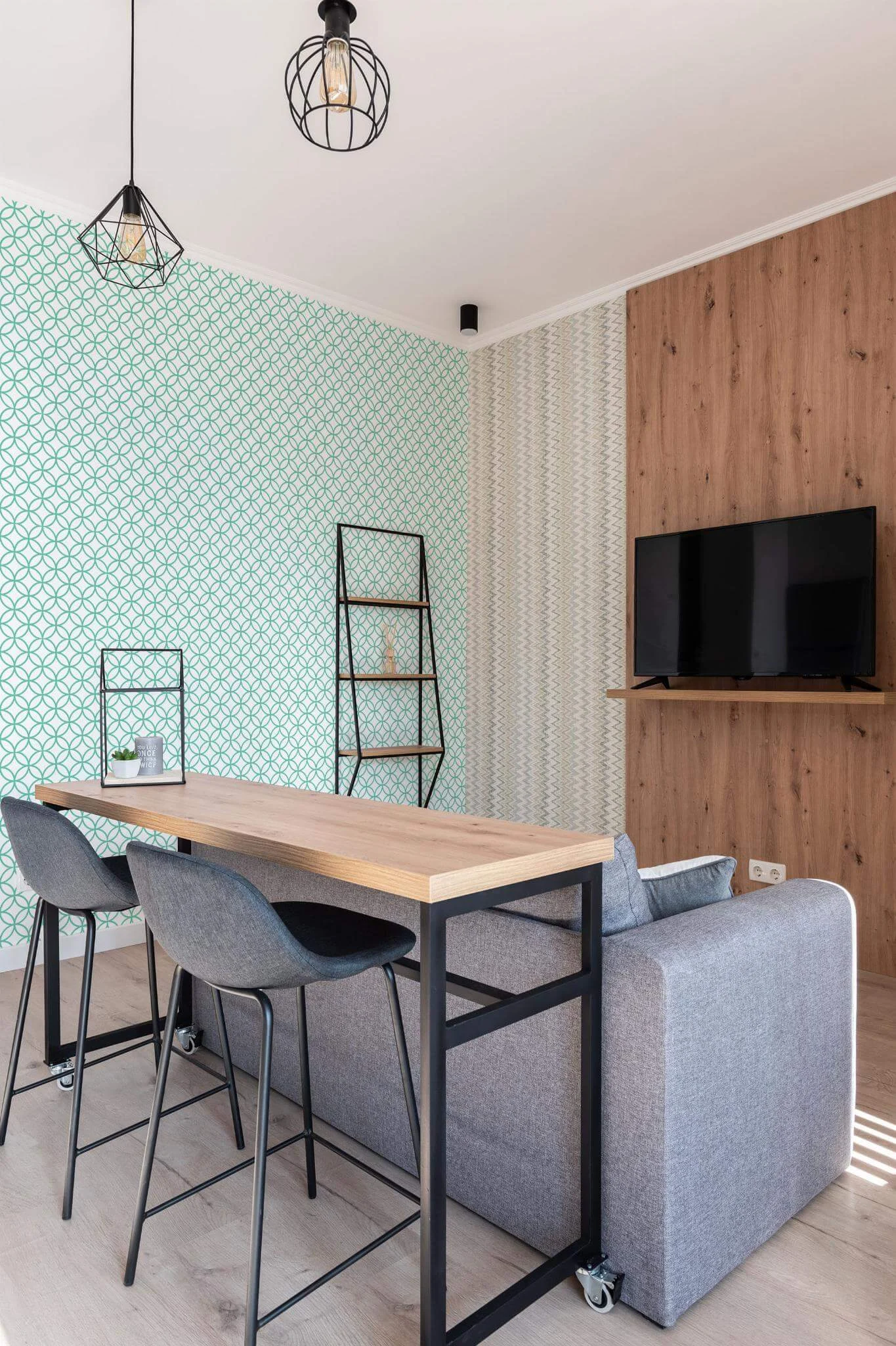 Turquoise Twist Wallpaper - Image 3