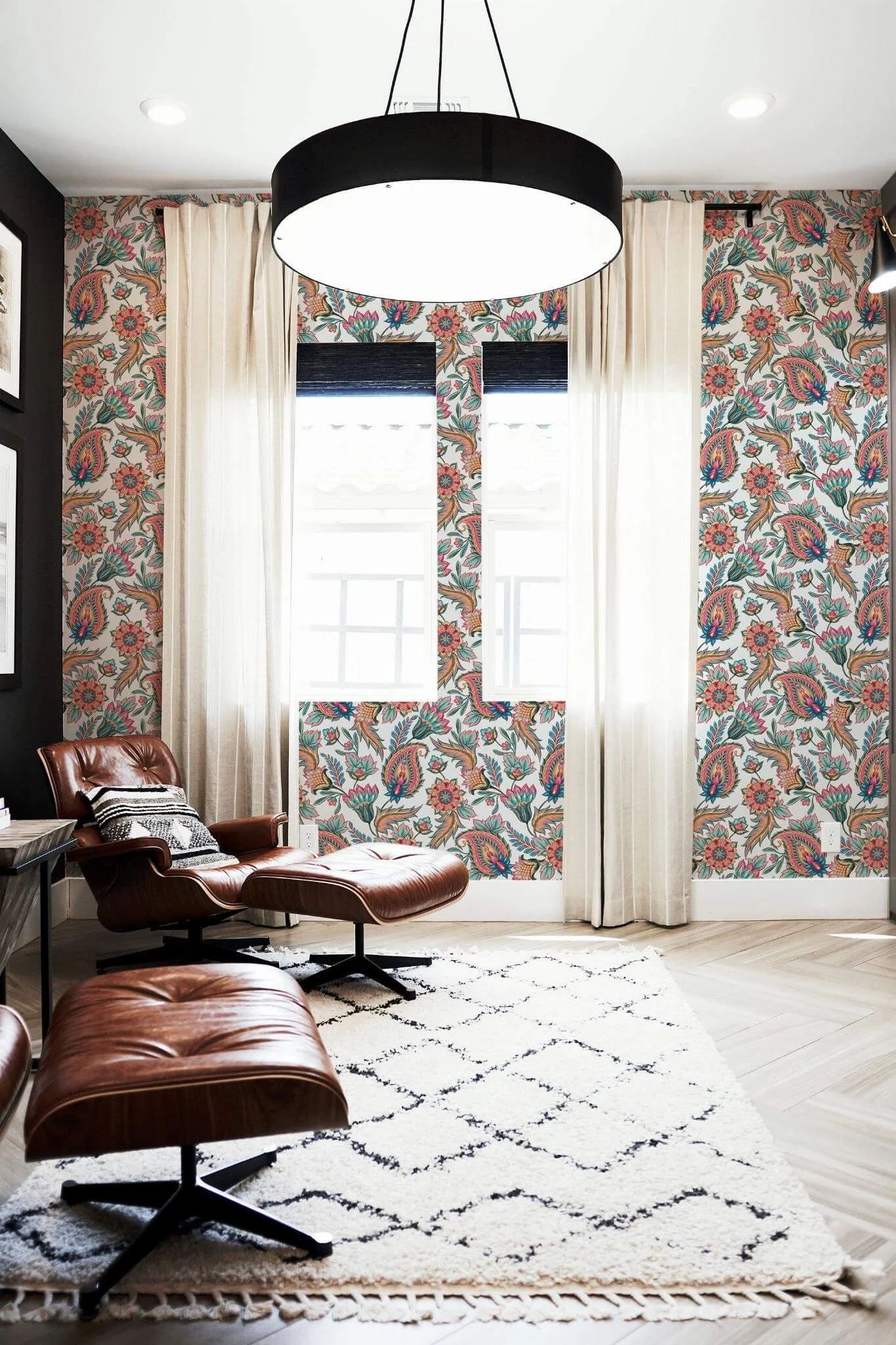 Vintage paisley Wallpaper - Image 4
